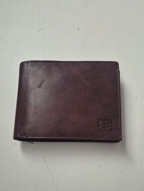 Brown Leather Bifold Wallet - Lots Of Space For Change And Money & Inside Zipper